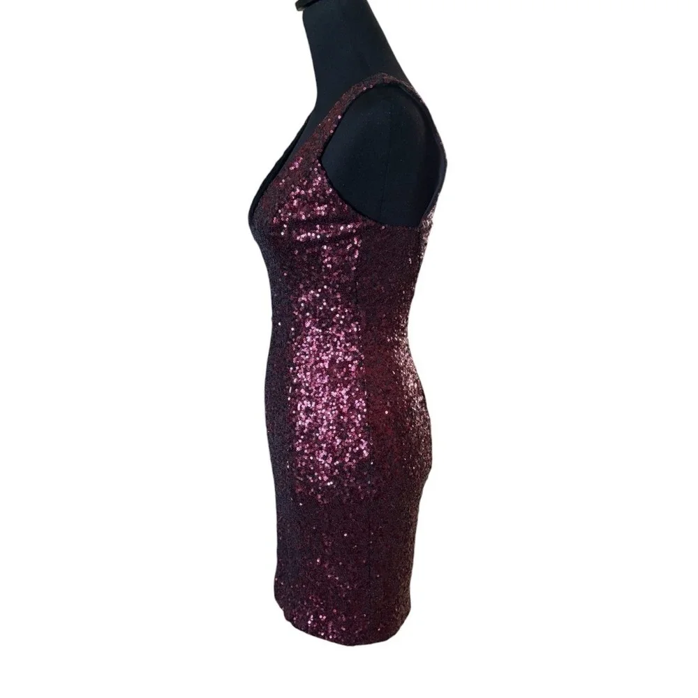 Dress The Population Dark Red Plunge Stretch Sequin Bodycon Mini Dress, Small